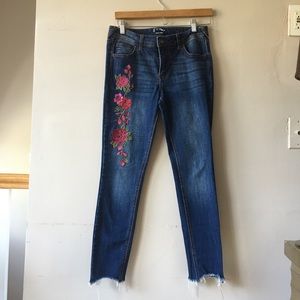 Art Class Skinny Blue Jeans Size 14 Girls. M/Blue